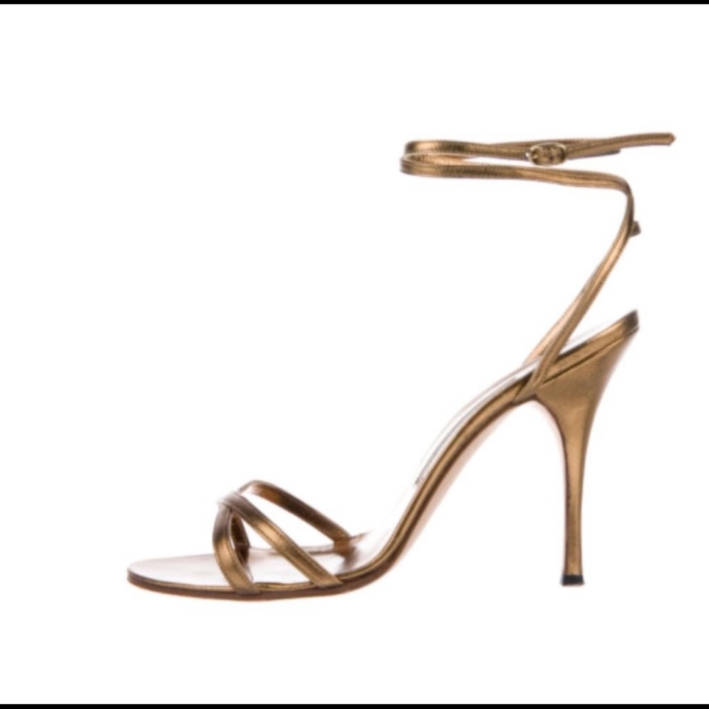 Manolo Blahnik Gold Heels in Excellent Condition !!